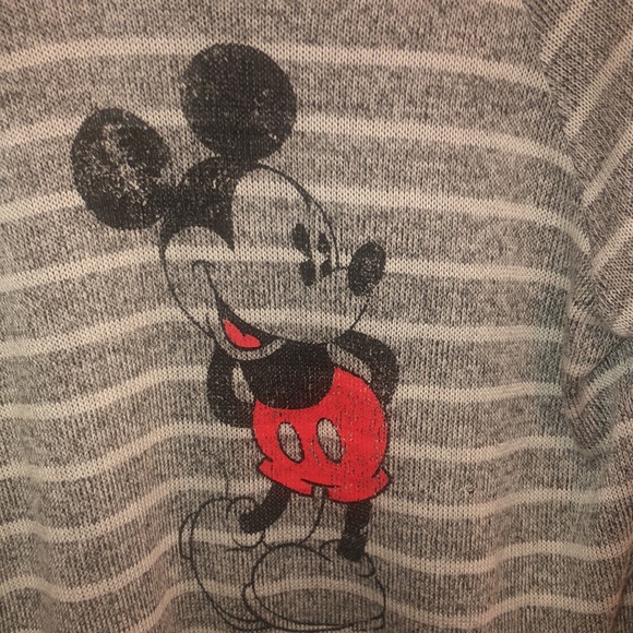 Disney Mickey Top Jr Size XL - Picture 2 of 6